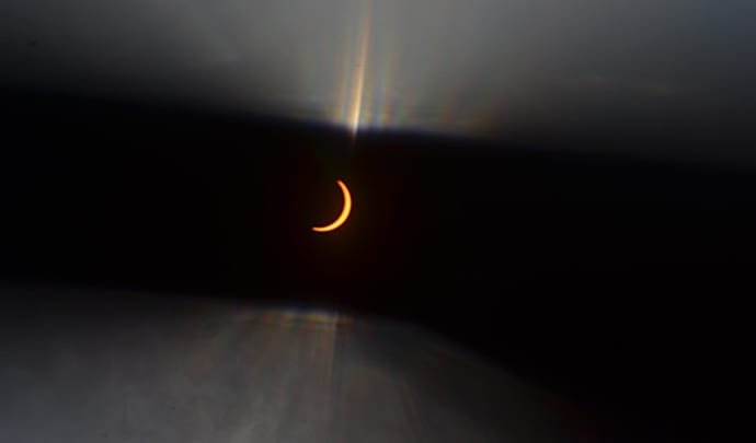 Total solar eclipse holiday