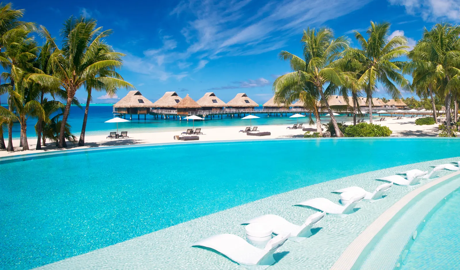 Hawaii & French Polynesia: A Luxury Honeymoon of Pacific Island Hopping