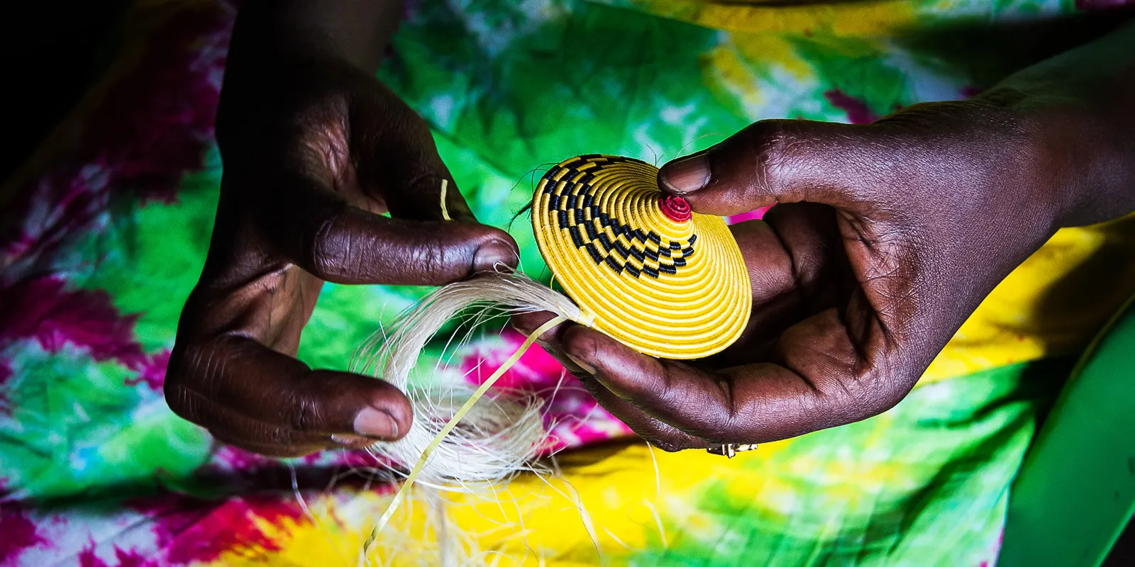 Rwanda & Zanzibar: From Gorillas to Private Islands