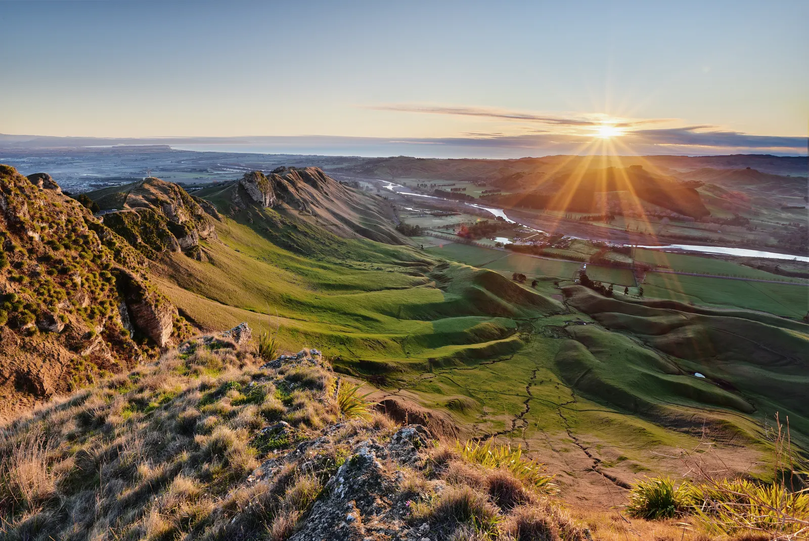 Hawke's Bay, Marlborough & Nelson: Indulge in the Wines of New Zealand