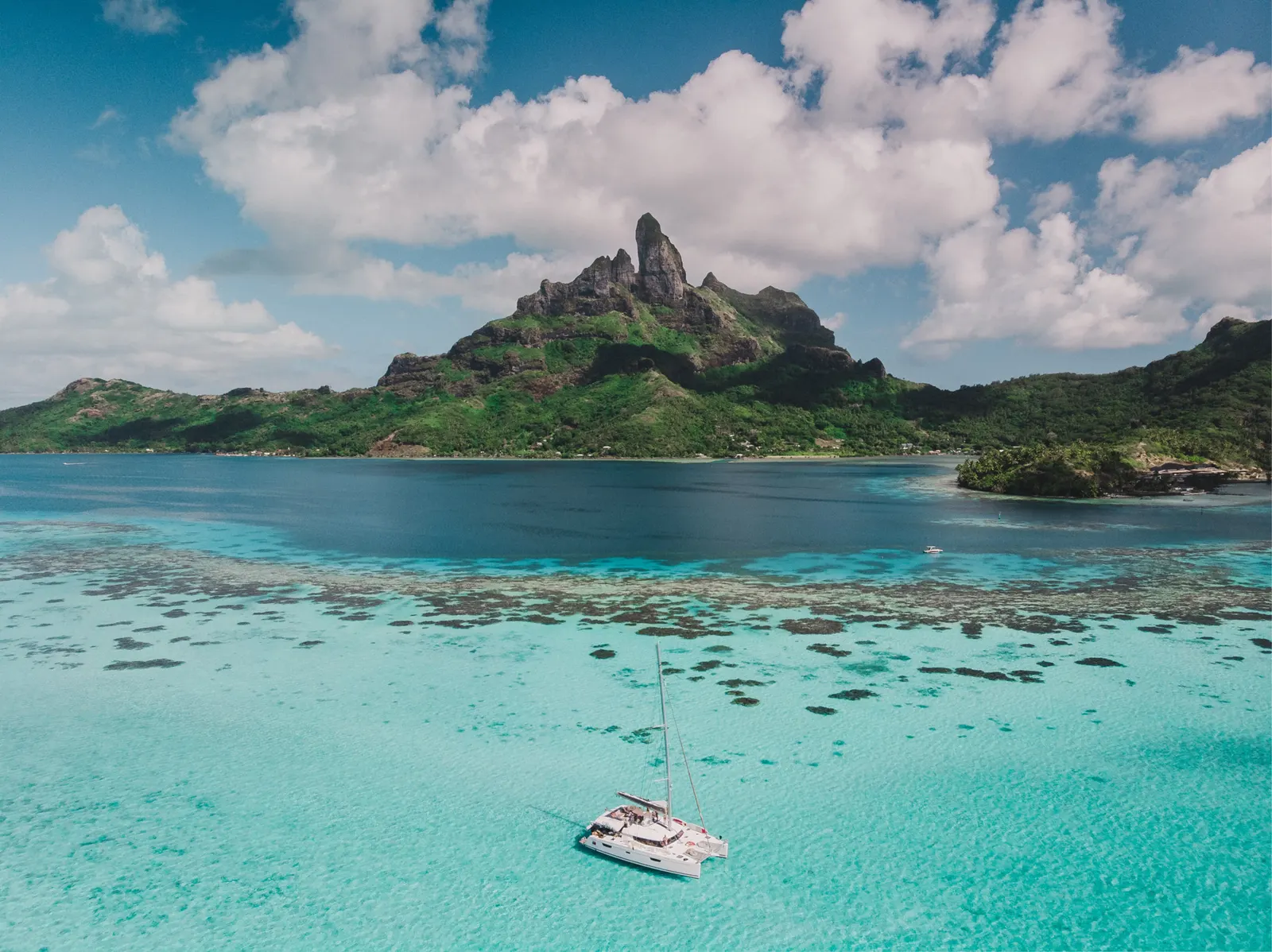 Moorea, Raiatea & Bora Bora: The Ultimate Honeymoon in French Polynesia