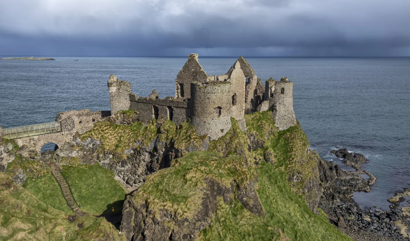 Isle of Skye & The Cairngorms: A Hiking Adventure through Scotland