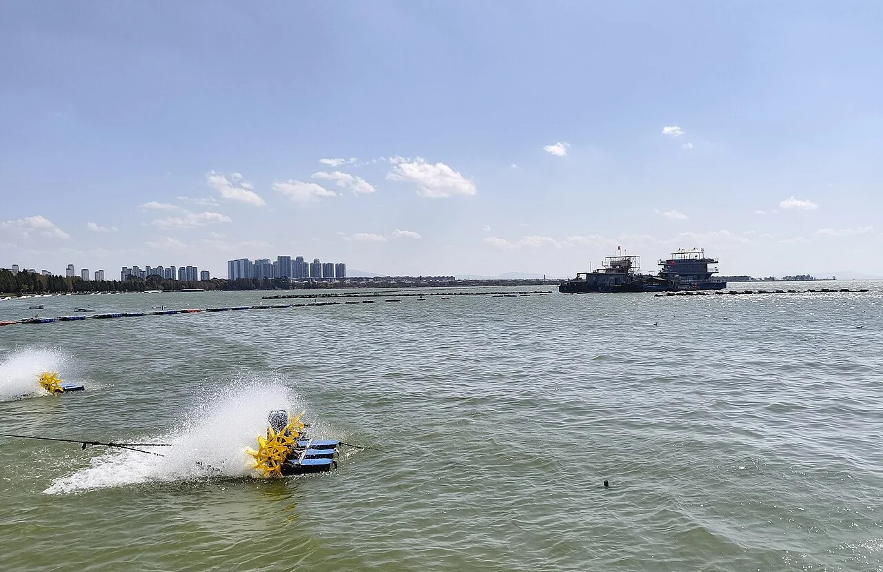 Dianchi & Jinning: Life Around the Lake