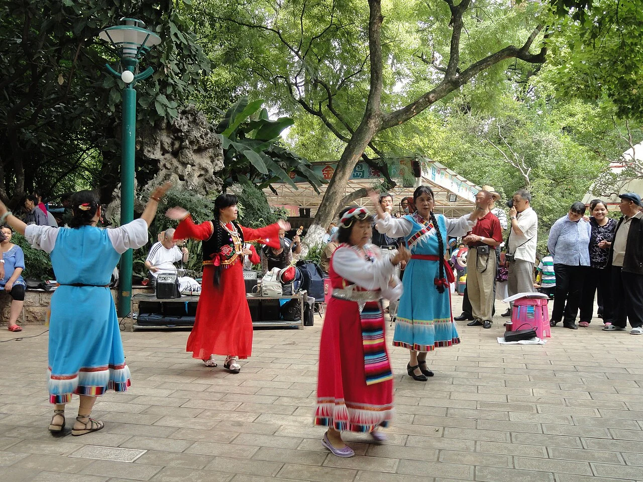Kunming: A Slow Journey Through the Spring City