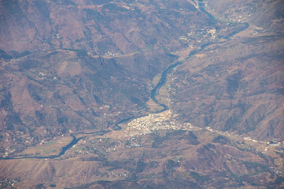 云南省曲靖市会泽县大井镇黄梨村.jpg