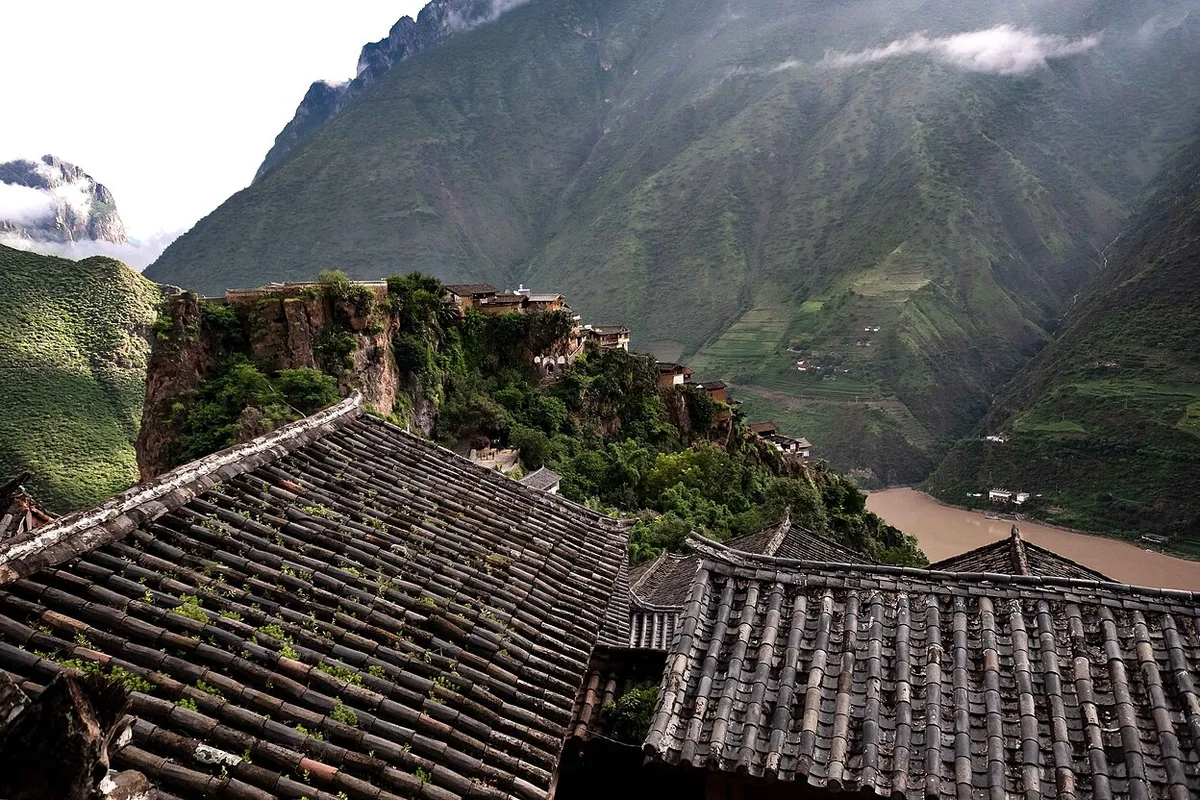 Baoshan Stone Village (45376891834).jpg