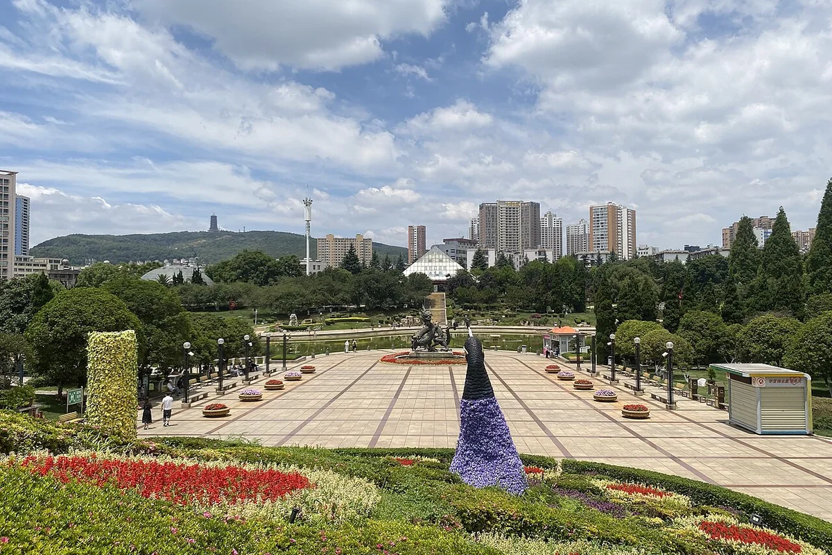 曲靖市龙潭公园 - 2023-06-18 03.jpg