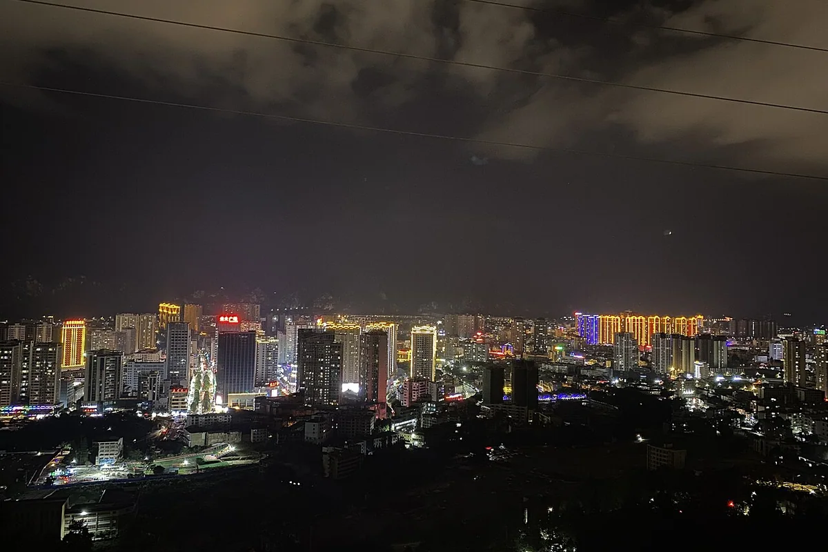 文山市天际线 - 2023-07-20 01.jpg