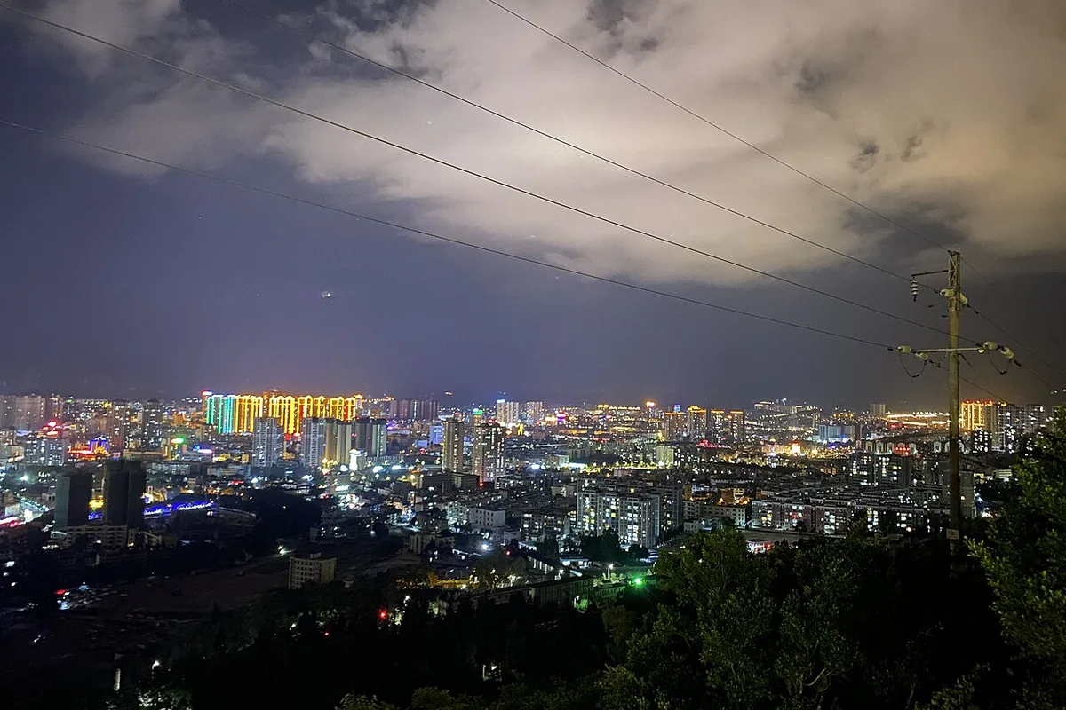 文山市天际线 - 2023-07-20 02.jpg
