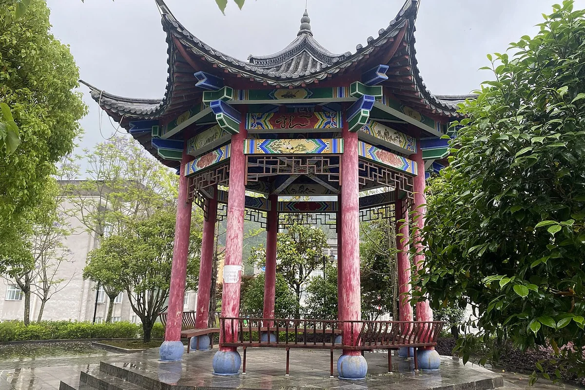 毡帽坡公园 - 2024-05-29 02.jpg