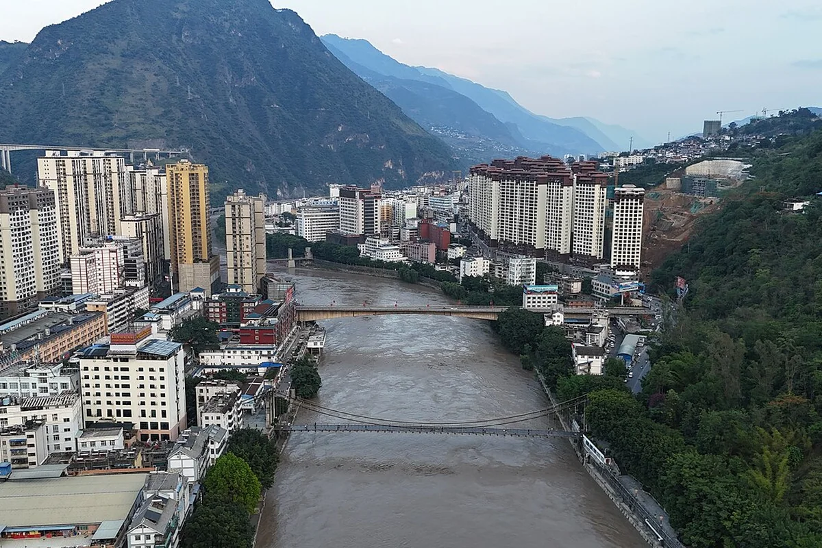 怒江泸水段 - 航拍 - 2024-05-31 03.jpg