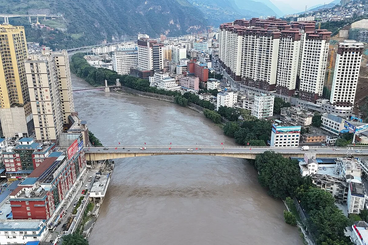 怒江泸水段 - 航拍 - 2024-05-31 05.jpg