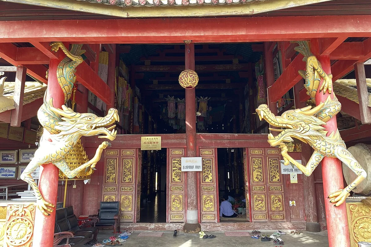 双江总佛寺 - 大殿 - 2024-10-10 06.jpg