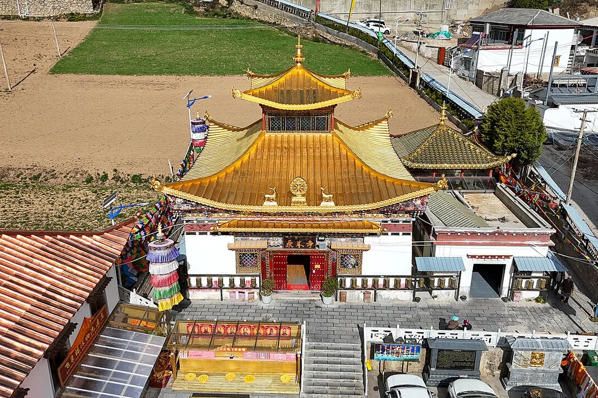飞来寺 - 航拍 - 2025-05-10 02.jpg