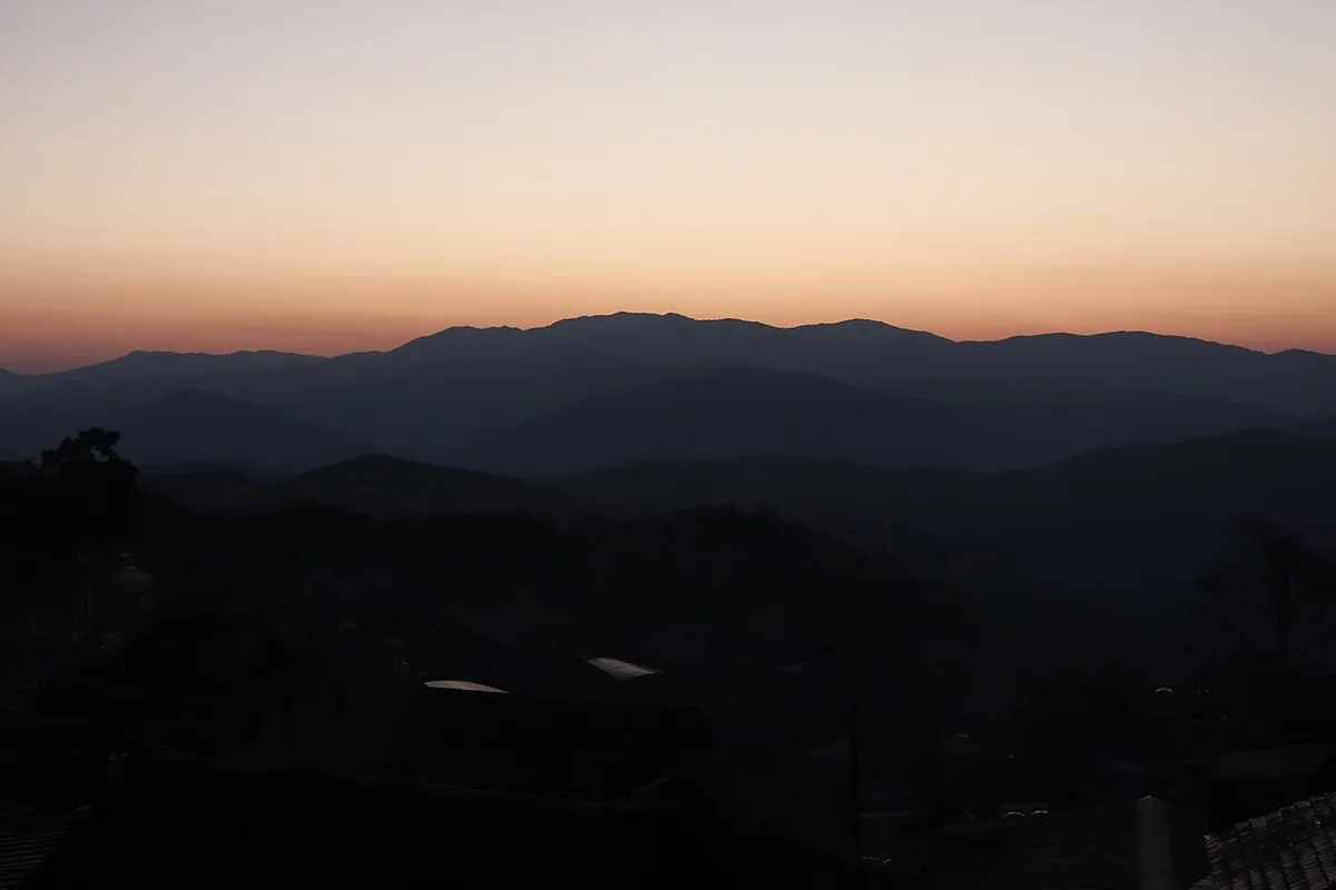 澜沧 日落下的景迈山芒洪寨 01.jpg