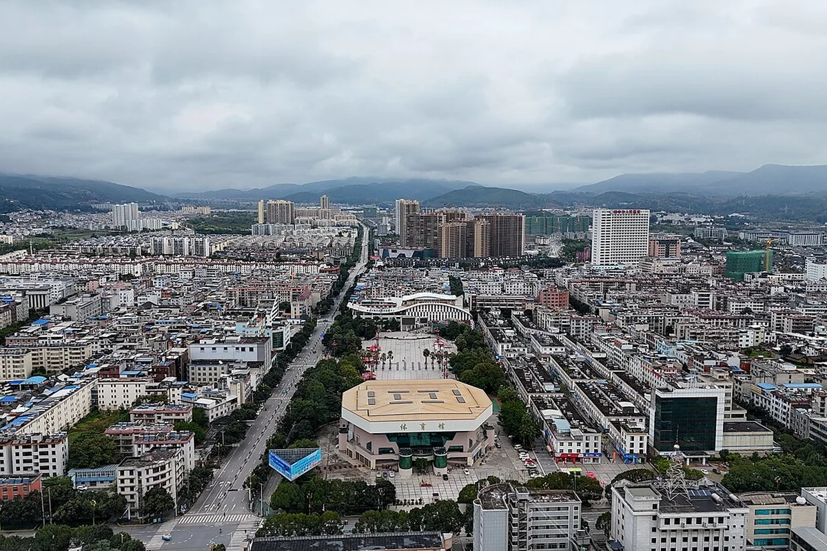禄丰市天际线 - 航拍 - 2025-11-05 05.jpg