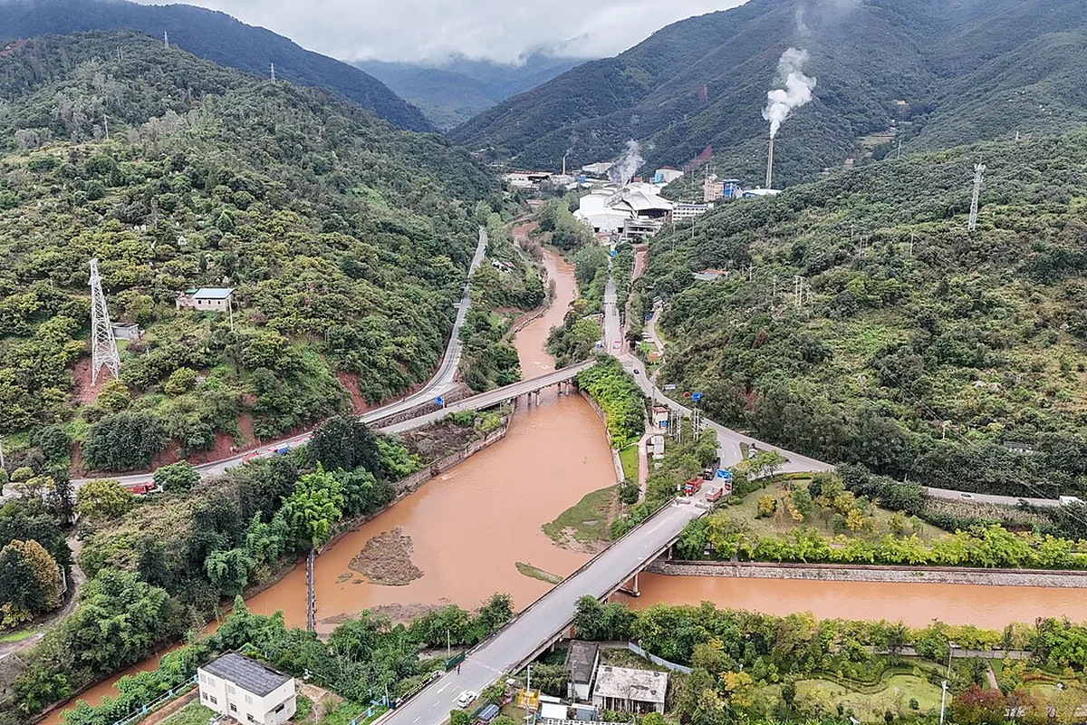 星宿江禄丰市区段 - 航拍 - 2025-11-05 03.jpg
