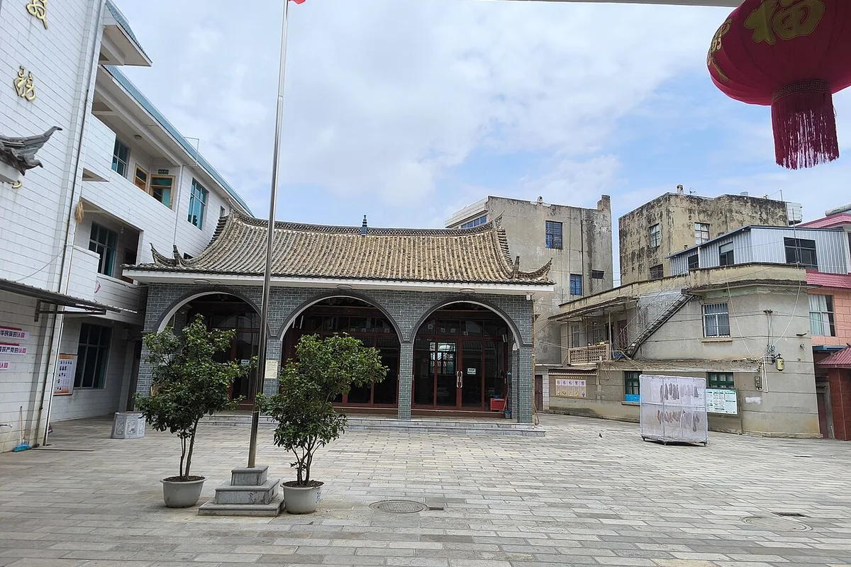 2026-04-30 Shiping County Mosque 石屏县城区清真寺 01.jpg