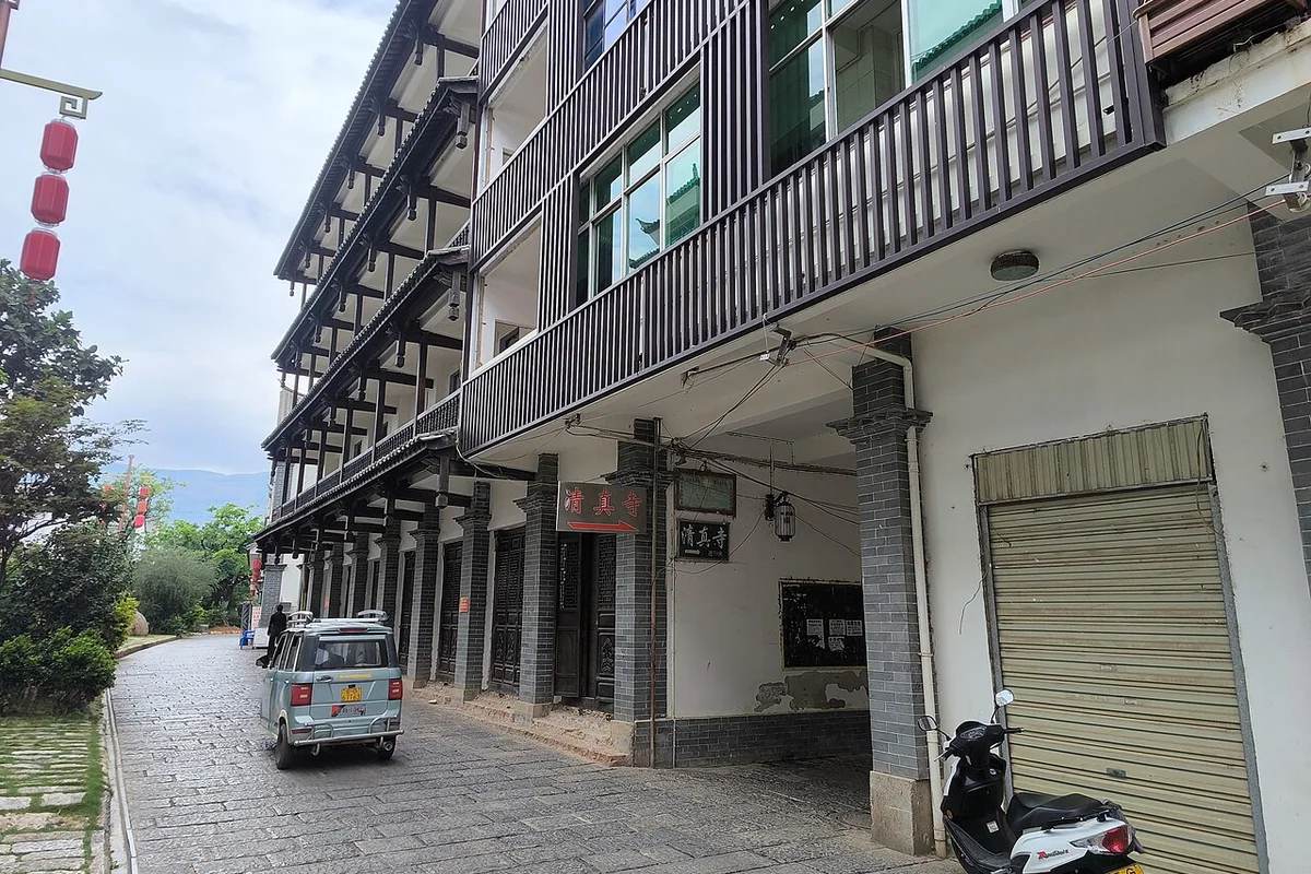 2026-04-30 Shiping County Mosque 石屏县城区清真寺 05.jpg