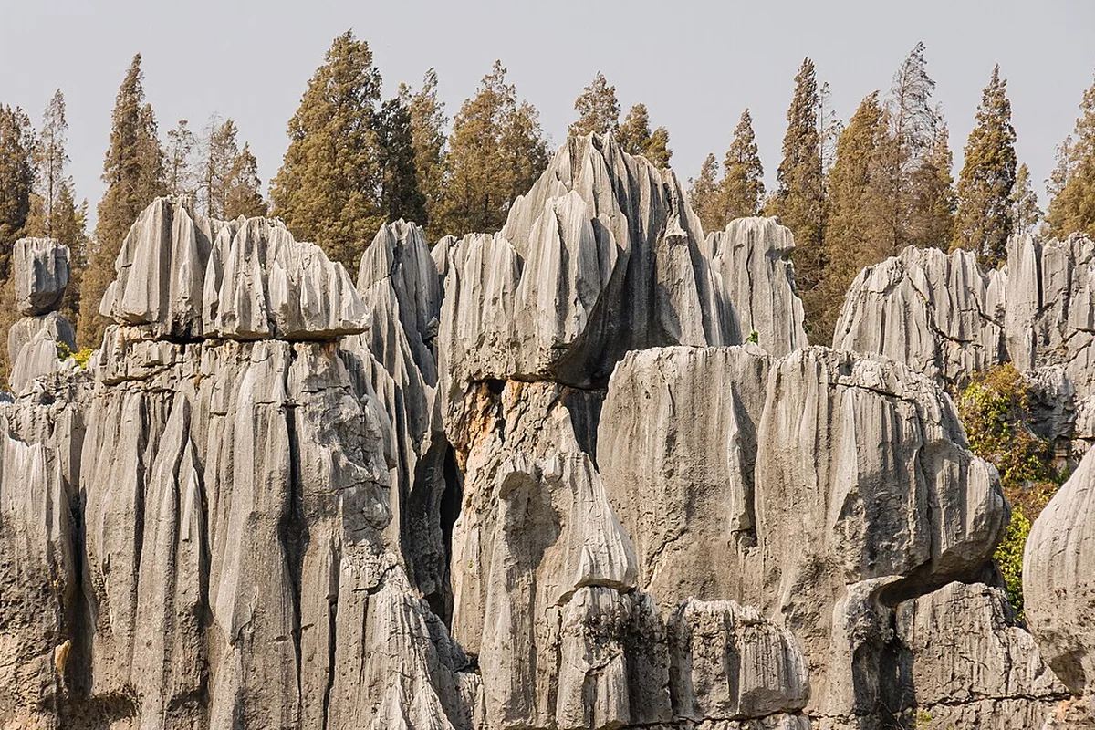 Shilin Yunnan China Shilin-Stone-Forest-03a.jpg