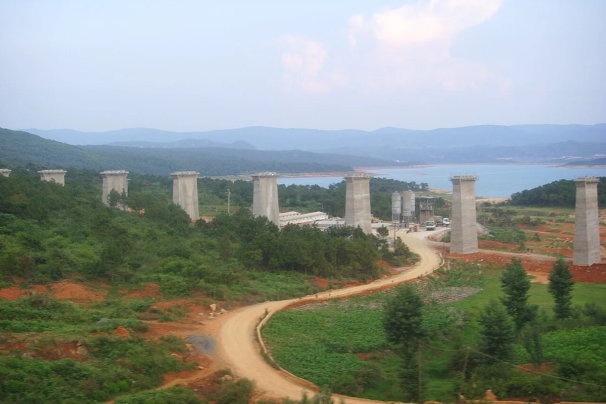 紅土溝 - panoramio.jpg