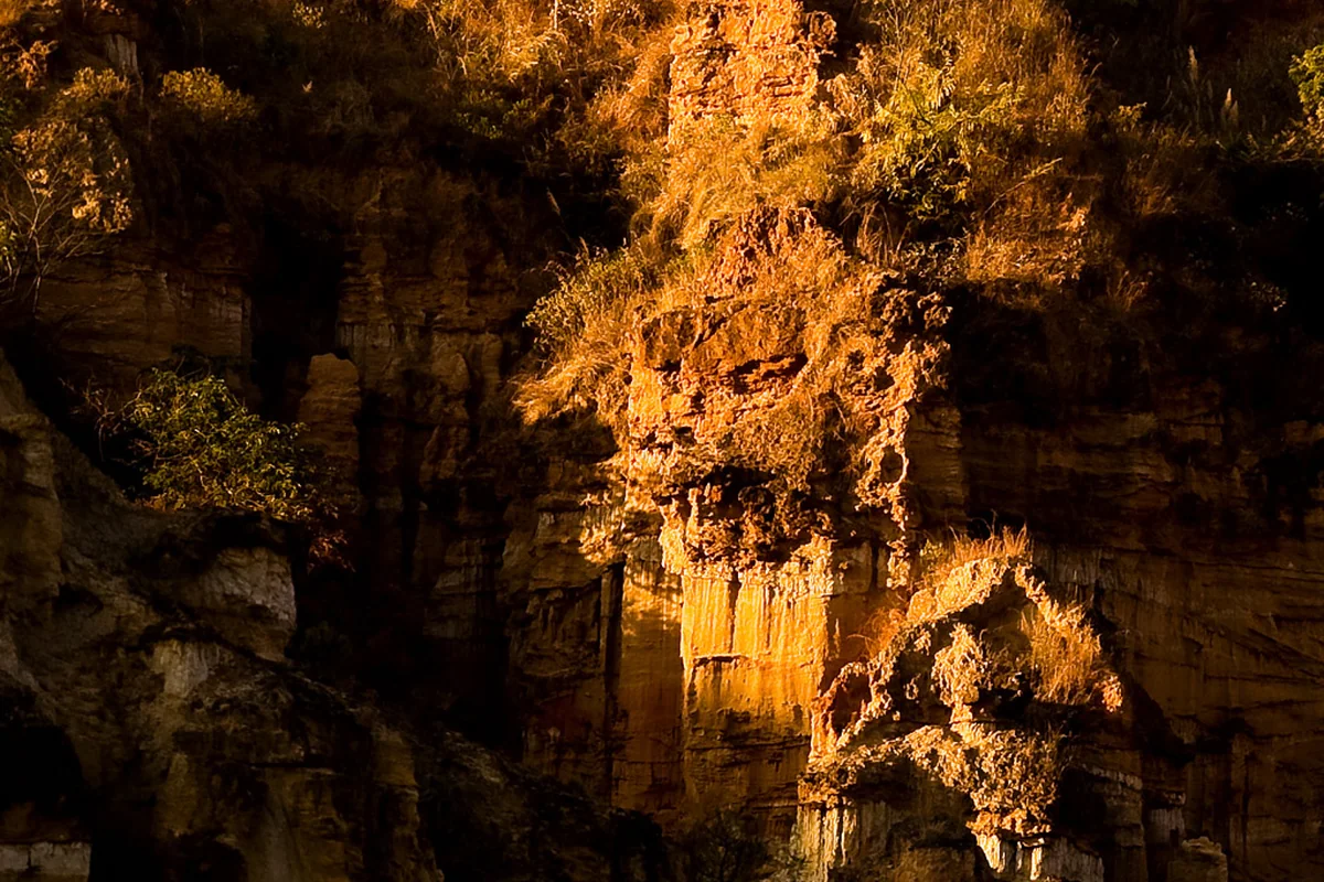 元谋物茂土林11-爵士鼓手 - panoramio.jpg