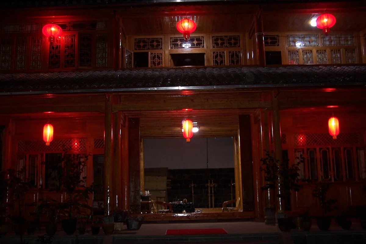 Heshun Huadamen Hostel (New guesthouse). Tengchong, Yunnan - panoramio.jpg