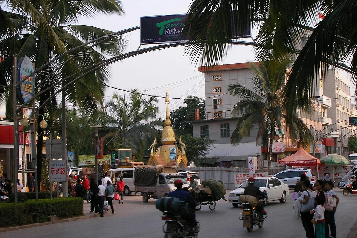 Mengla intersection.JPG