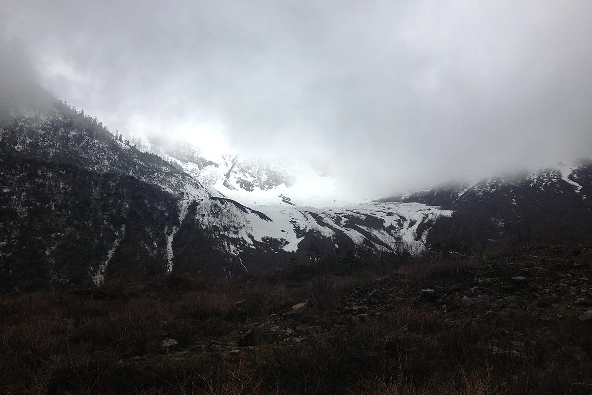 Deqen, Yunnan, China - panoramio (13).jpg