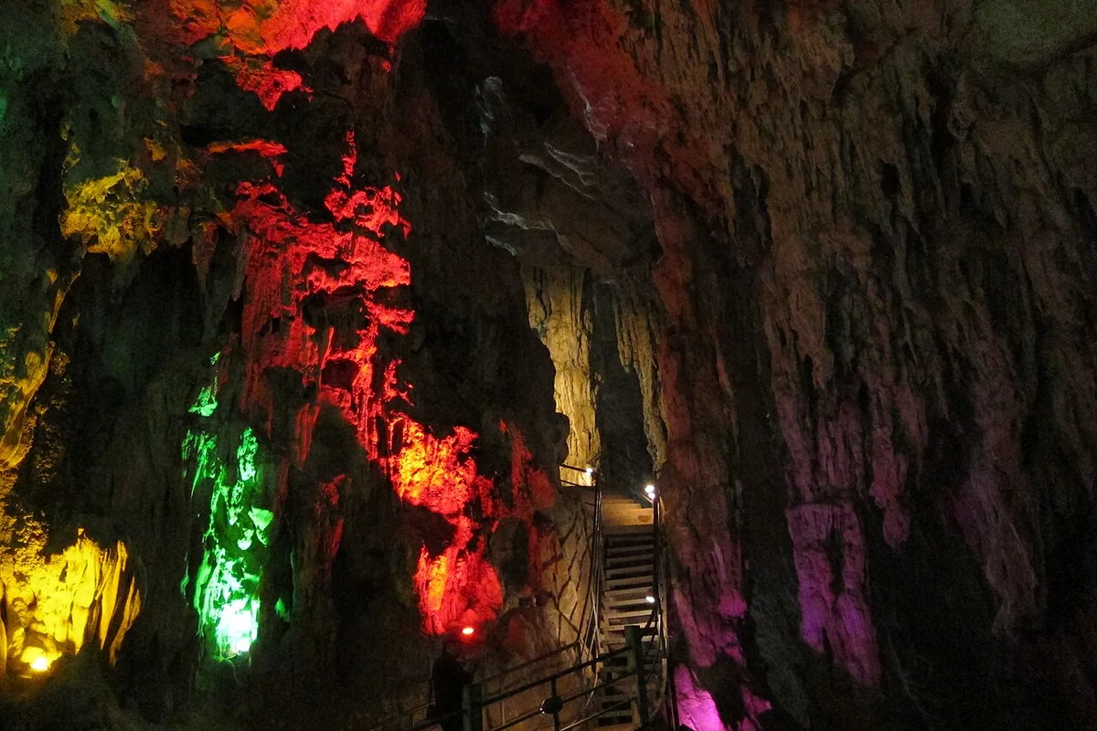 Shizong - panoramio (7).jpg