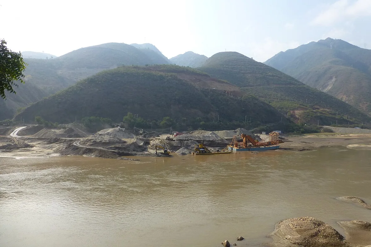 Gejiu - Red River Valley - P1370877.JPG